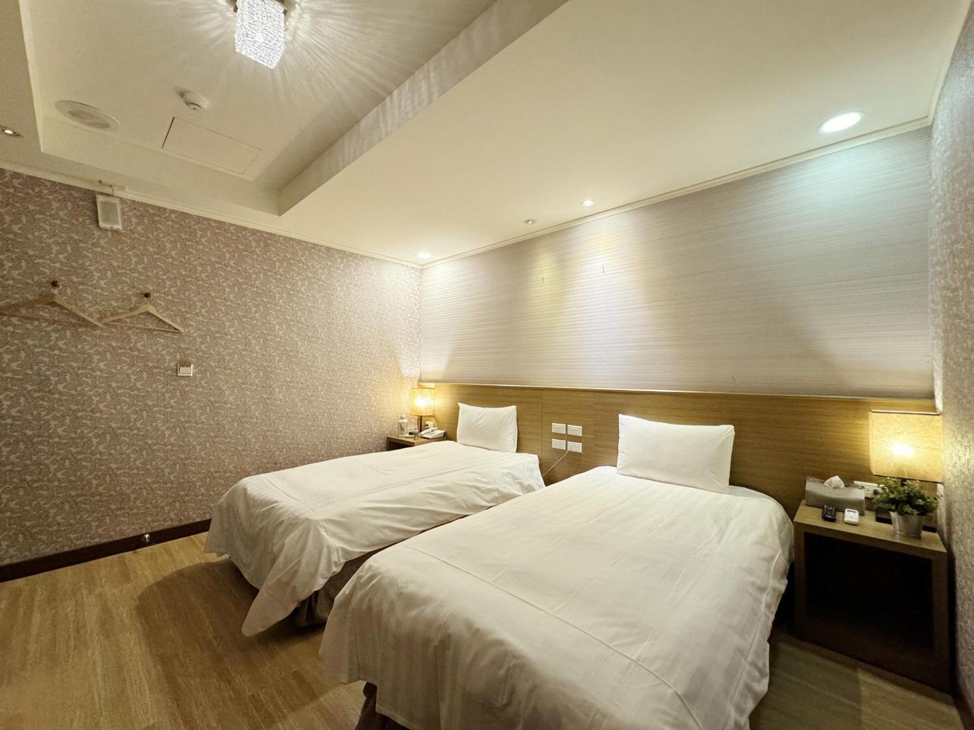 Finders Hotel Hualien Wen Hua Habitación foto